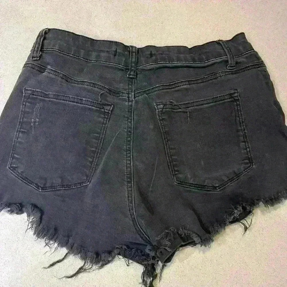 KanCan Jeans Short Dark Wash black high rise - Picture 6 of 8